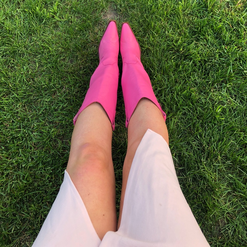 Pink Cowboy Boots Size 9 Women’s